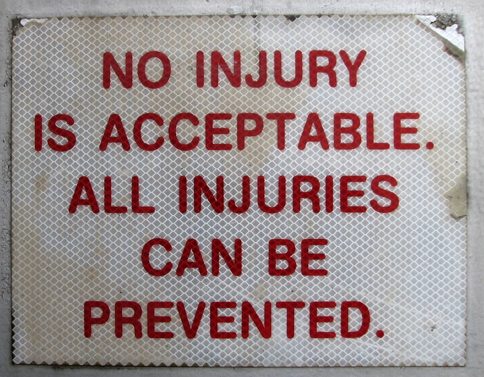 2006-07-26 - 10 -  Road Trip - Day 03 - United States - Illinois - Union - Illinois Railway Museum - No Injury is Acceptable - All Injuries Can be Prevented - Sign