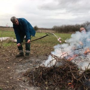 Dec-20-2018-Annual-bonfire-Roundshaw-Downs